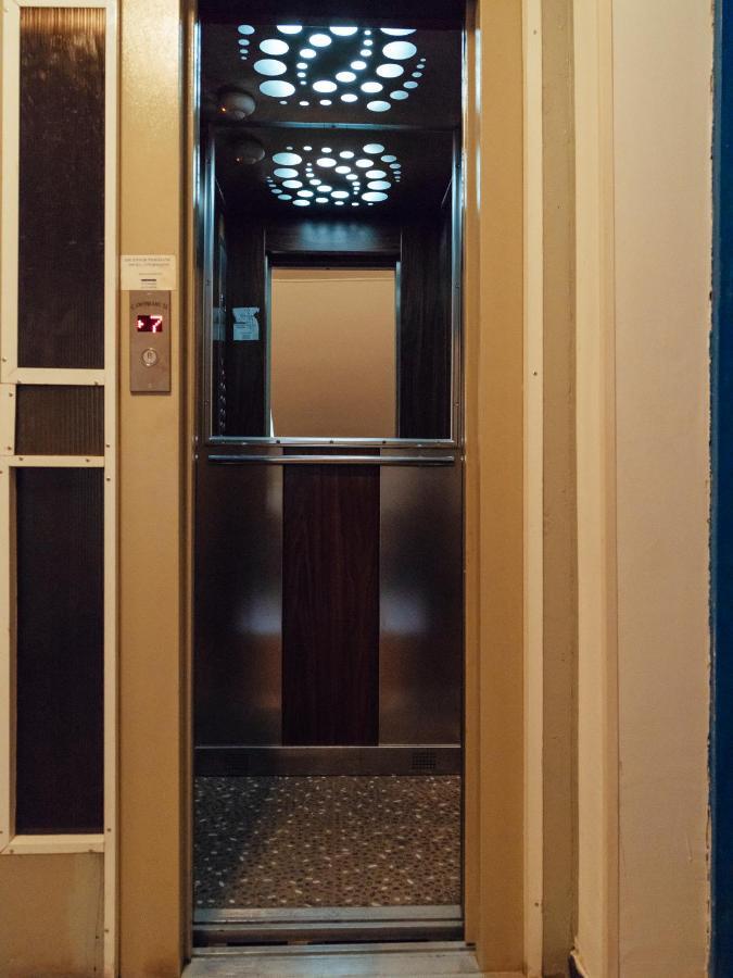 Beautiful Apartment - Top Location - Amazing Balcony Bucharest Exterior photo