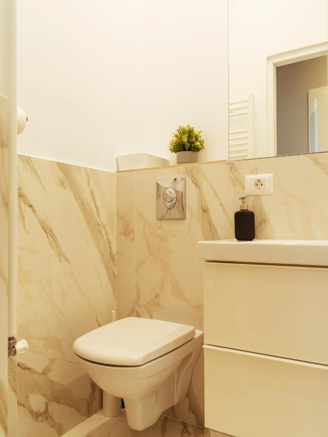 Beautiful Apartment - Top Location - Amazing Balcony Bucharest Exterior photo
